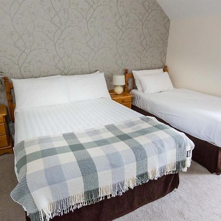 The Beach, Days Bar&B&B Inishbofin Exterior foto