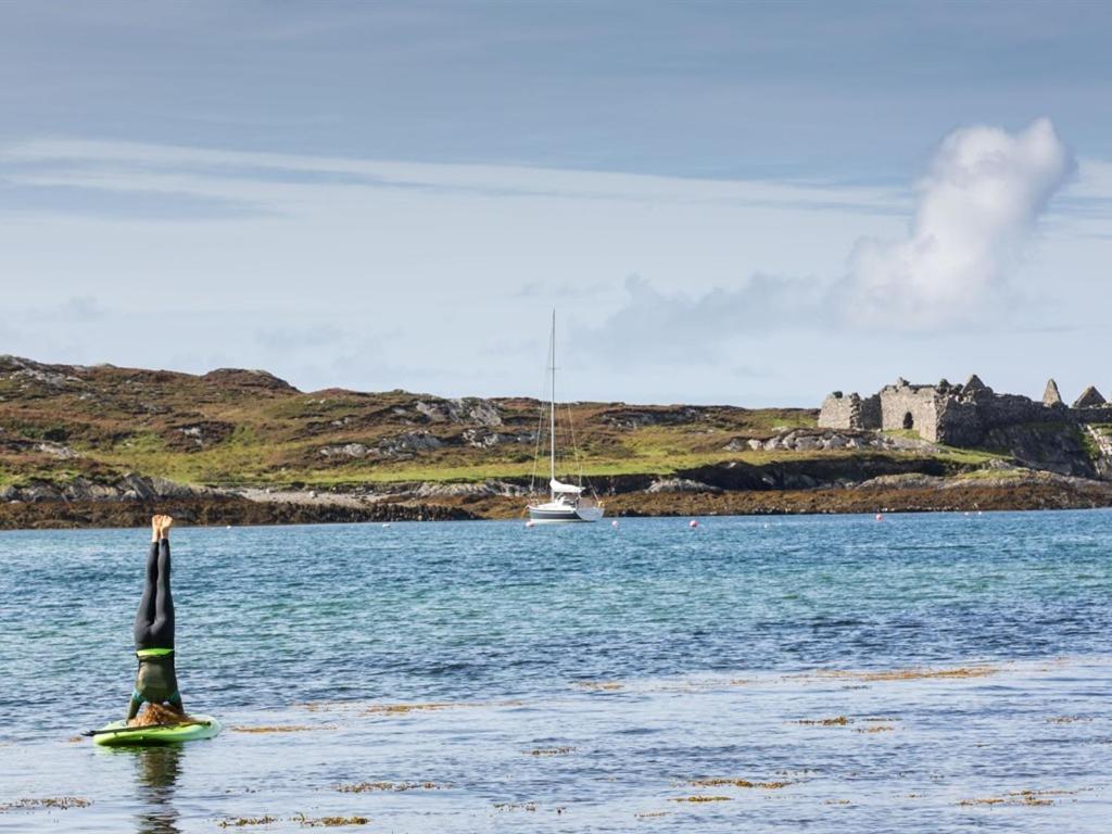 The Beach, Days Bar&B&B Inishbofin Exterior foto
