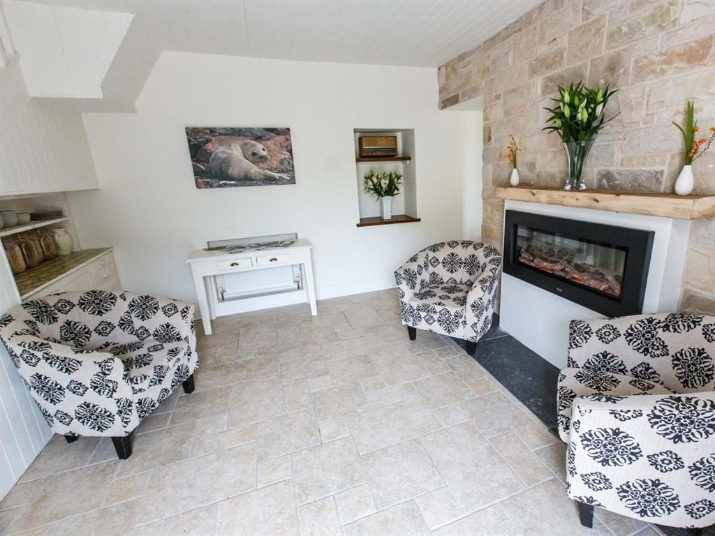 The Beach, Days Bar&B&B Inishbofin Exterior foto